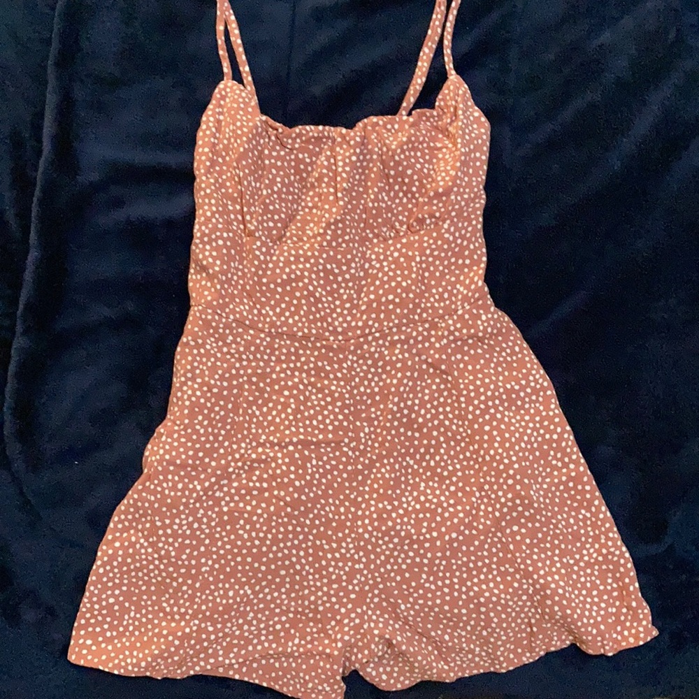Abercrombie and Fitch coral romper, size xxs petite